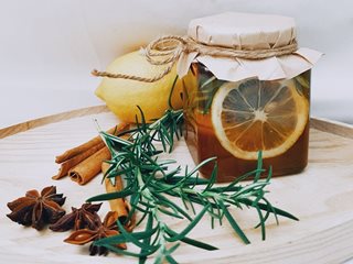 По-добро здраве със смес от мед и сода бикарбонат
