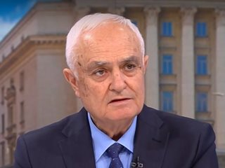 Министър Атанас Запрянов: Няма военна заплаха за България след ответния удар на Израел срещу Иран