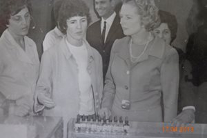 Маргарет Тачър в България точно преди 50 г., силно я впечатлява училище