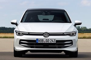 Volkswagen Golf 8 вече е с базова цена у нас от 51 хиляди лева.