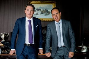 Кирил и Георги Домусчиеви са първите български бизнесмени, включени в класацията на милиардери на “Форбс”.

