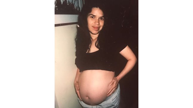 Америка Ферера роди второто си дете (Снимки)