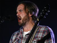 Kings Of Leon прекратиха турнето си