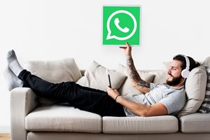 WhatsApp вече може да превежда съобщения