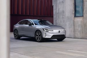 Новото Volvo ES90 улавя дишането на бебе