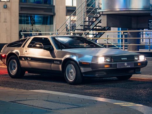 Емблематичният DeLorean от "Завръщане в бъдещето" вече е електрически