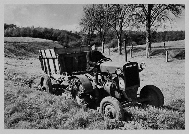 1936 г. Малките земеделски стопанства масово започват да се механизират, благодарение на моделите Deutz F1M 414 с мощност 11 к.с.