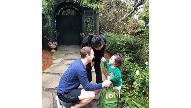 2-годишната дъщеря на Марк Зукърбърг тръгна на детска градина