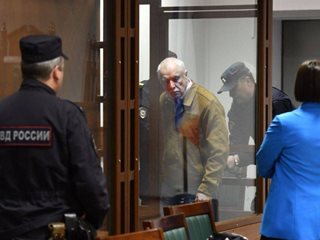 Осъдиха на 14 г. затвор руски физик, обвинен в държавна измяна