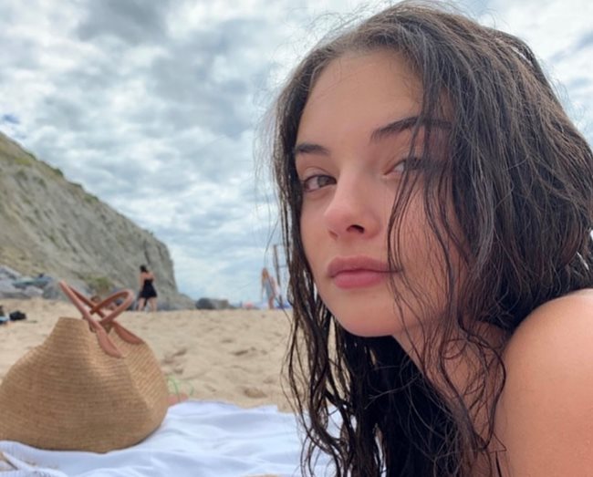 Дева е дъщеря на италианката Моника Белучи и французина Венсан Касел Снимка: Instagram