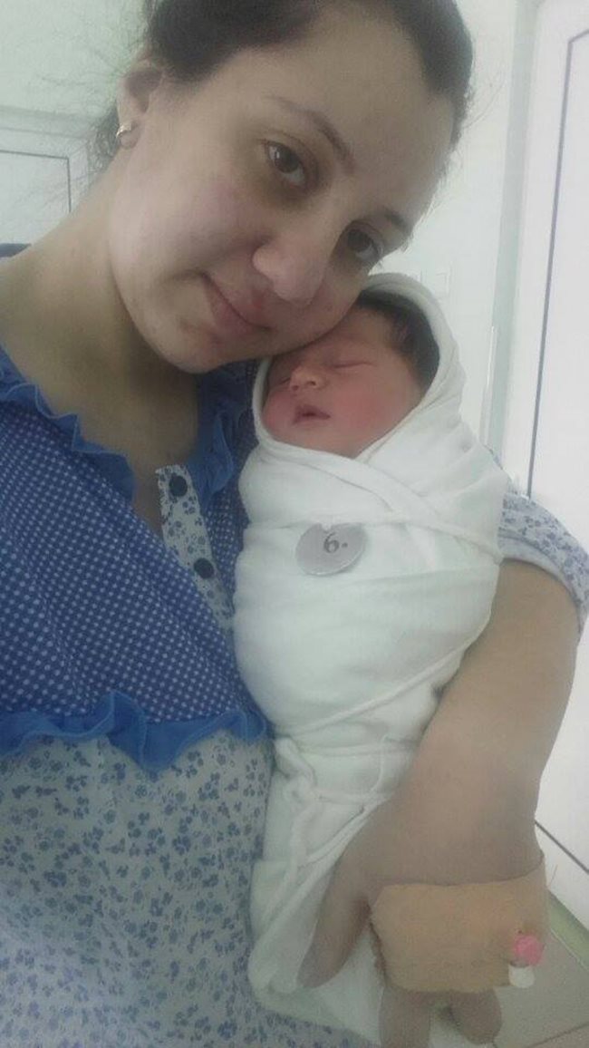 Иванетка Мехмедова и бебе Филис
